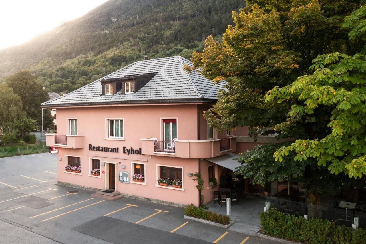 Hotel-Restaurant Eyholz Visp Exterior photo